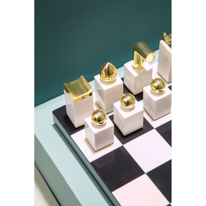 MARBLE AND WOOD CHESS SET