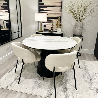 Palma Dining Table With 4 Marika Chairs