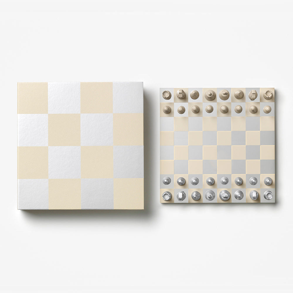 Chess Mirror