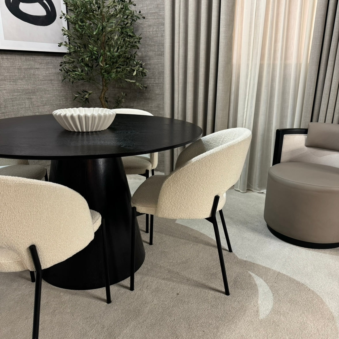 Madrid Dining Table With 4 Marika Chairs (2 Colours)