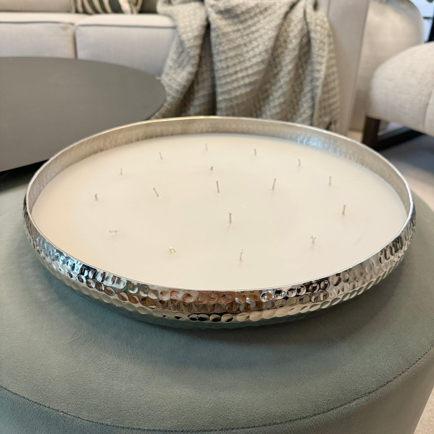 40cm Vanilla Scented Candle Silver