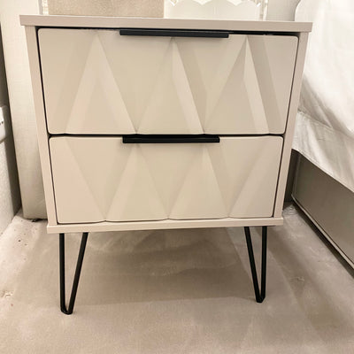 Victoria Diamond 2 Drawer Bedside Table (6 Colours)