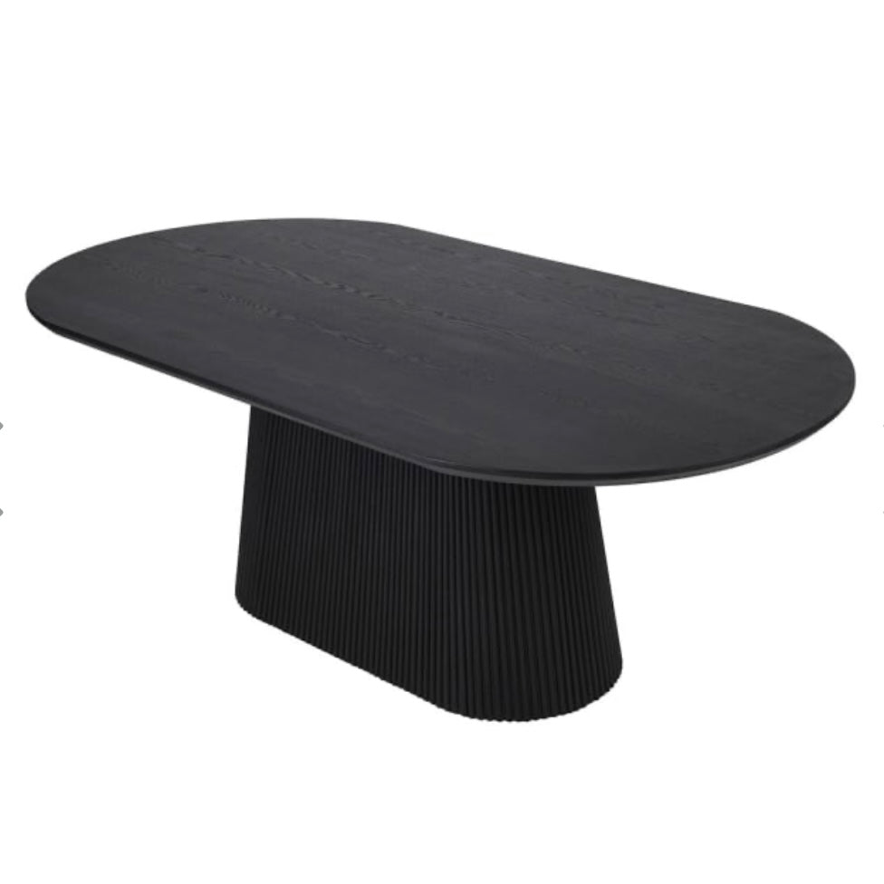 Ribbed Bottom Dining Table
