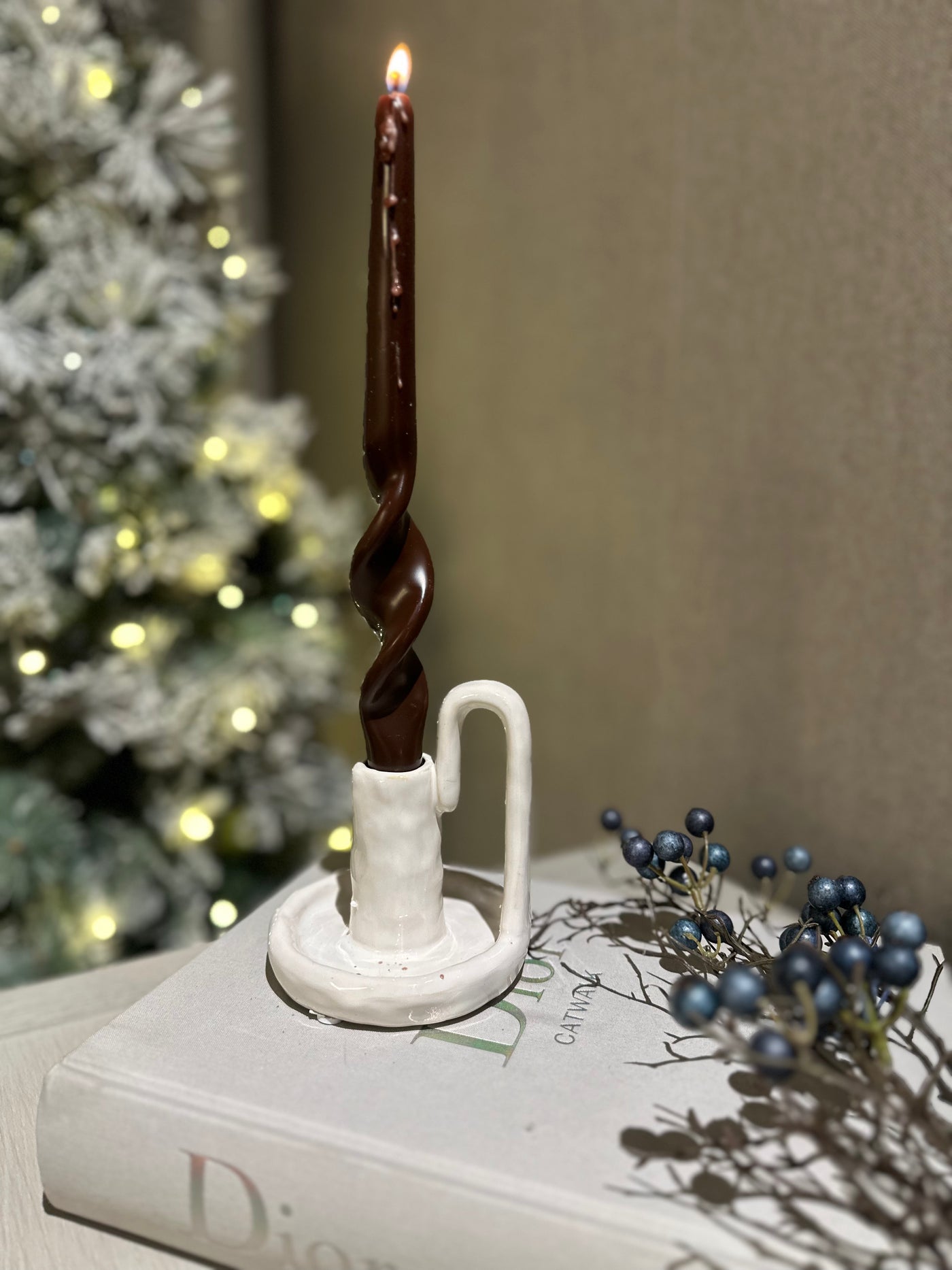 Cream Candle Holder