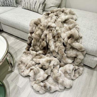 Luxe Natural Textured Faux Fur Throw