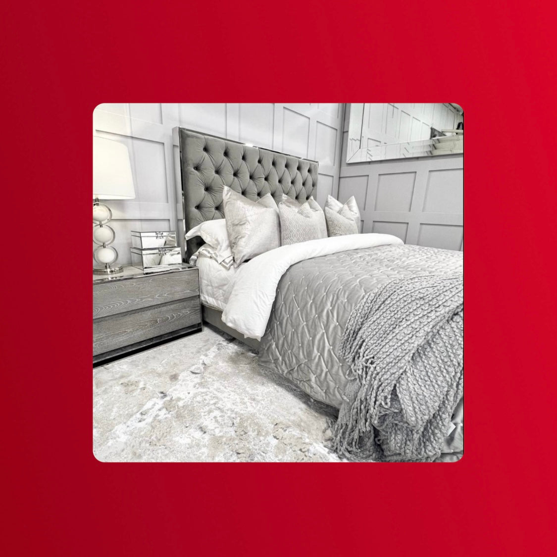 Tides Collection Veronica Grey Buttoned Bed