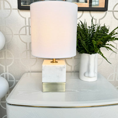 WHITE MARBLE ACCENT LAMP