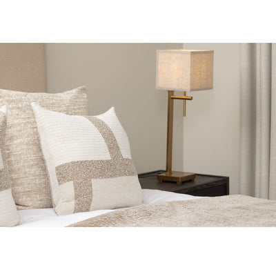 Reeve Natural Cushion
