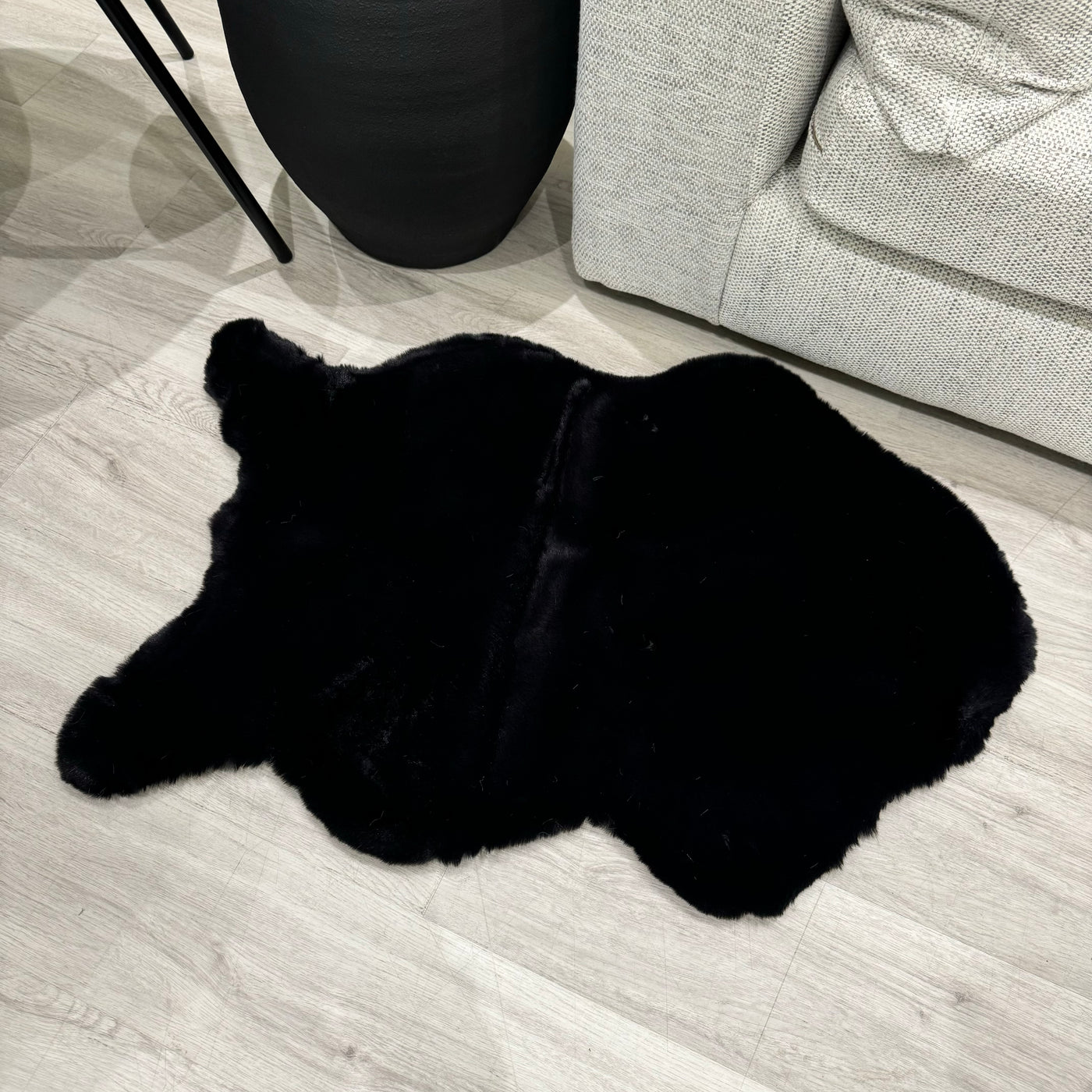 Faux Sheepskin Rug Black