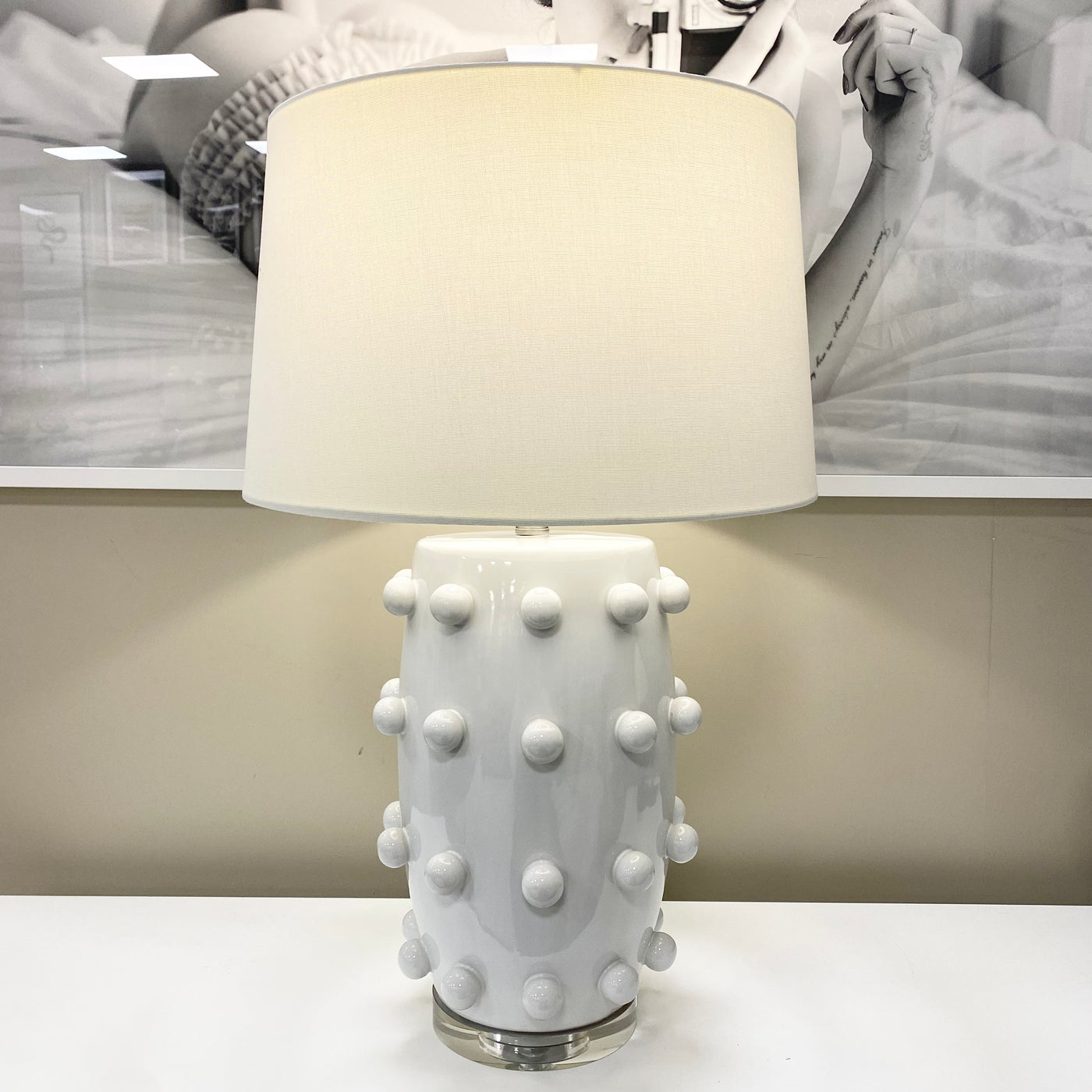 White Bobble Table Lamp