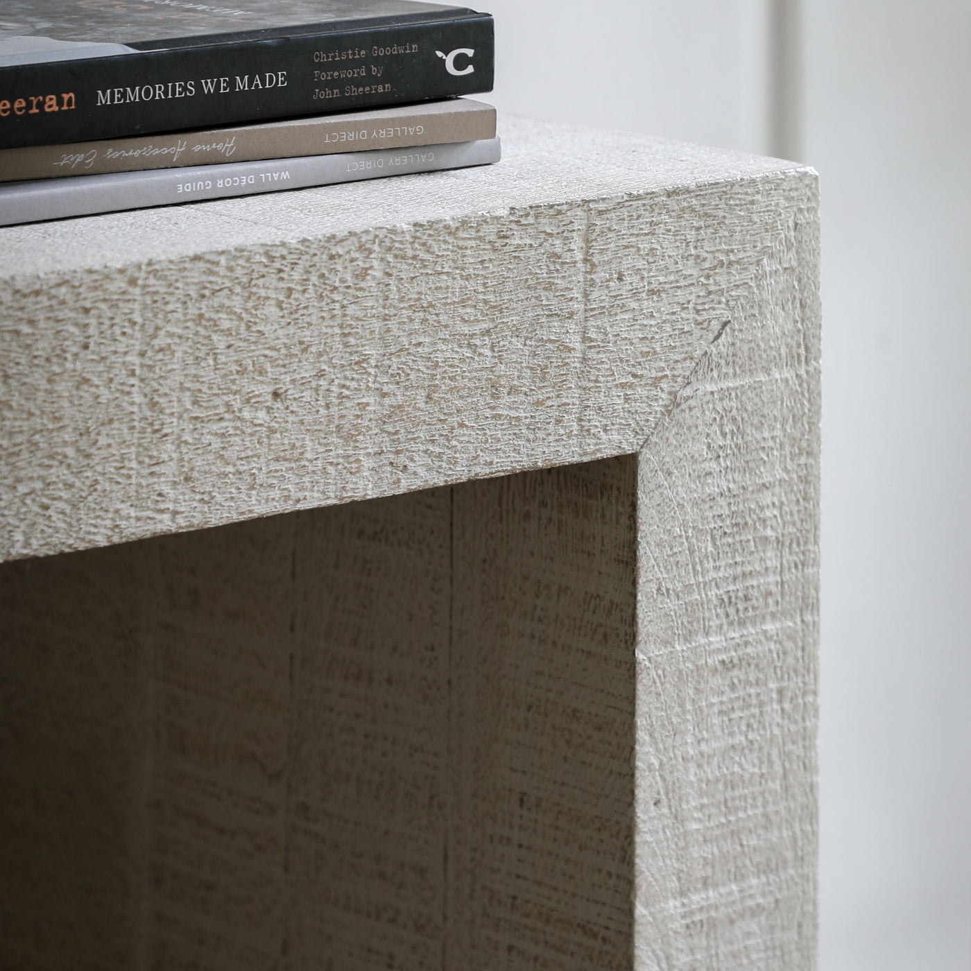 Iowa Console White Wash