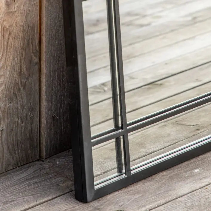 Pinden Outdoor Mirror Black