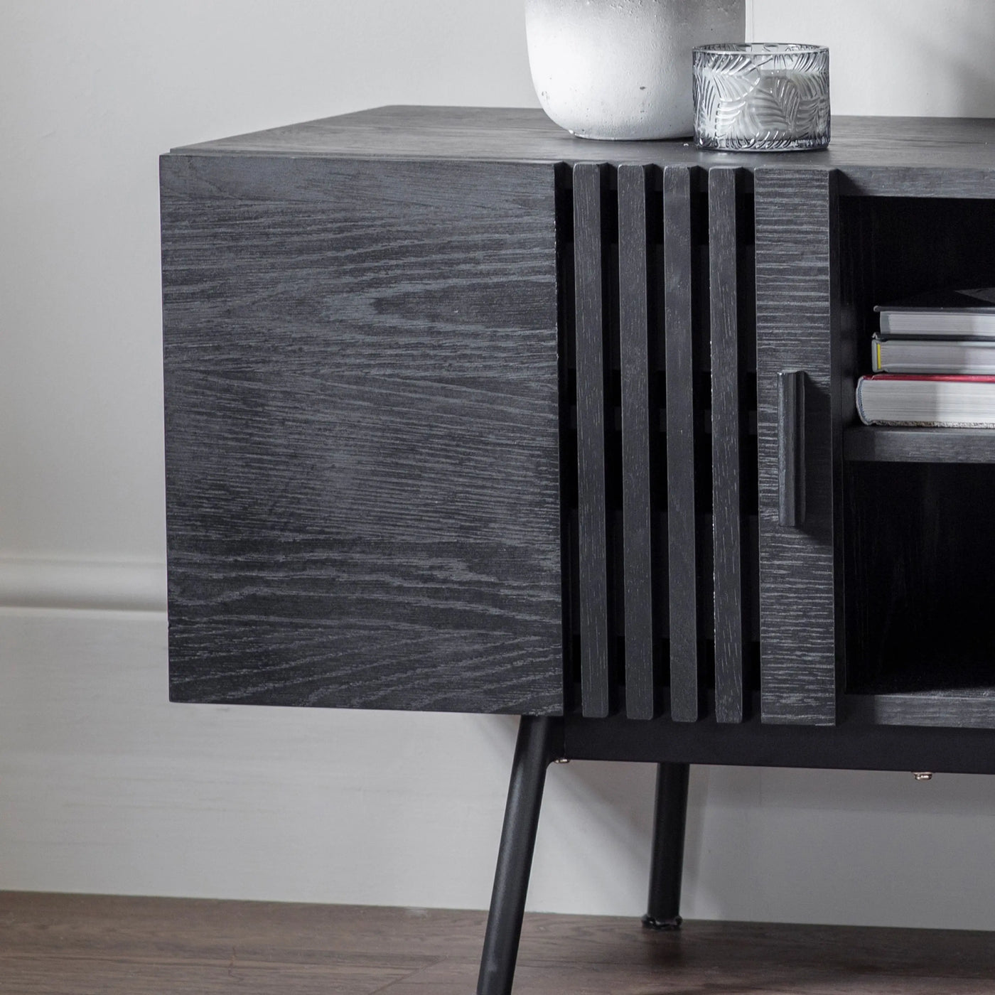 Holsen Media Unit