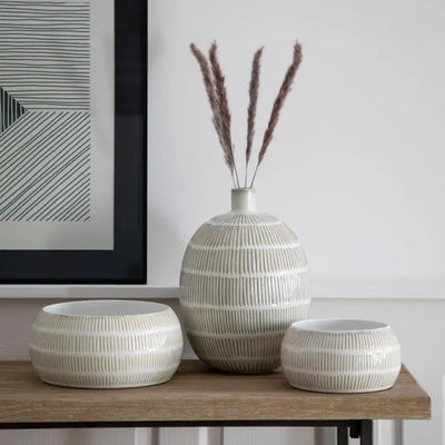 Abelia Vase