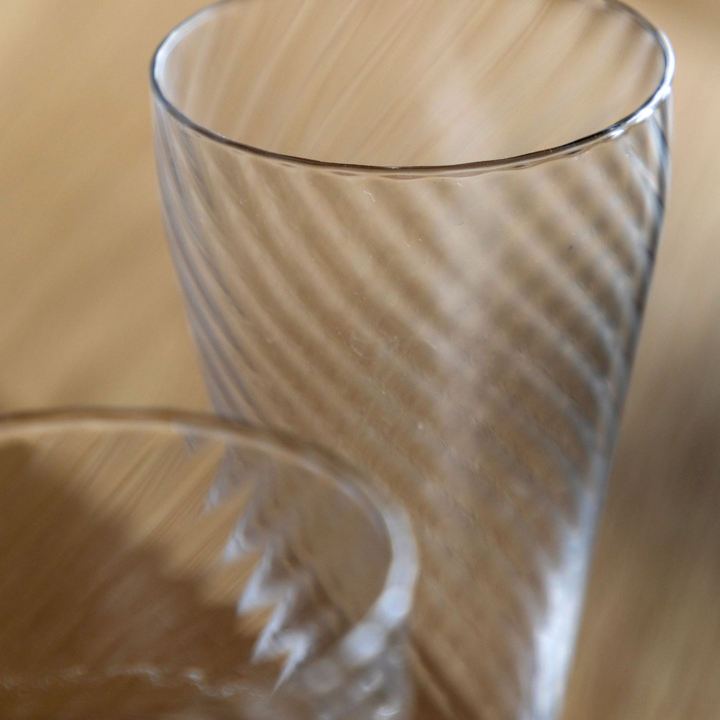 Set of 4 Swirl Flute Glass Clear