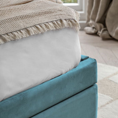 Halstead Bed (2 sizes)