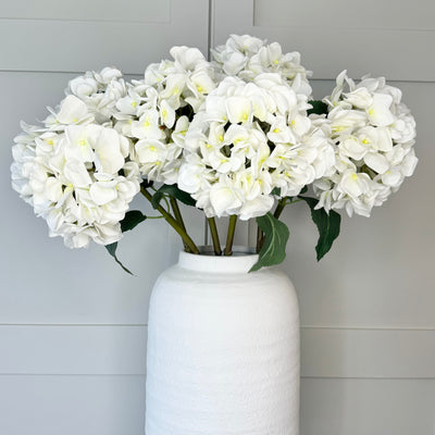 Tides Exclusive White Hydrangea Med