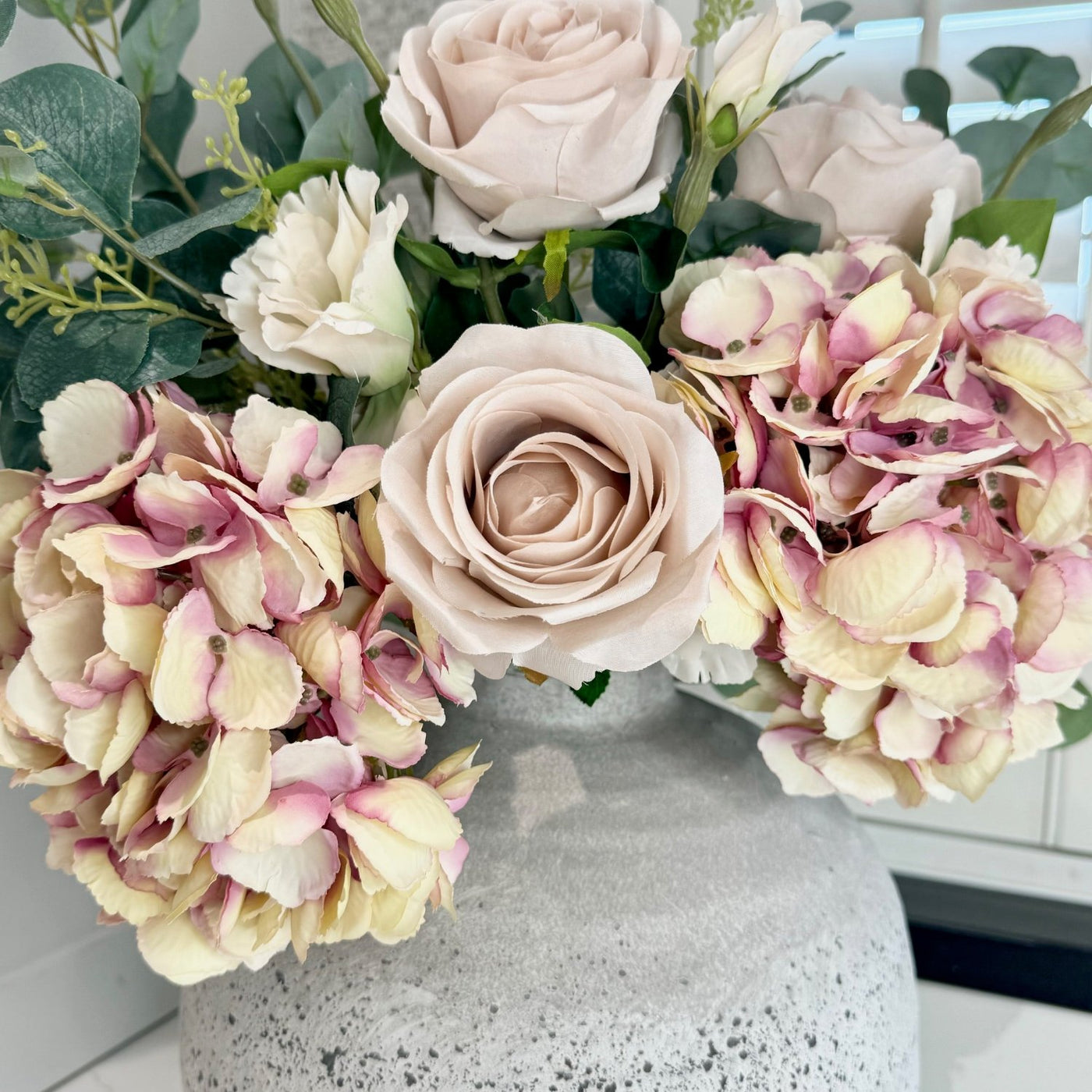 Tides Exclusive Serenity Blossom Bouquet